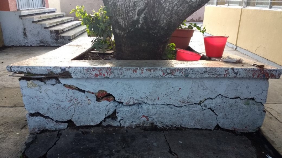 Aún quedan quince escuelas sin funcionar por los daños del sismo