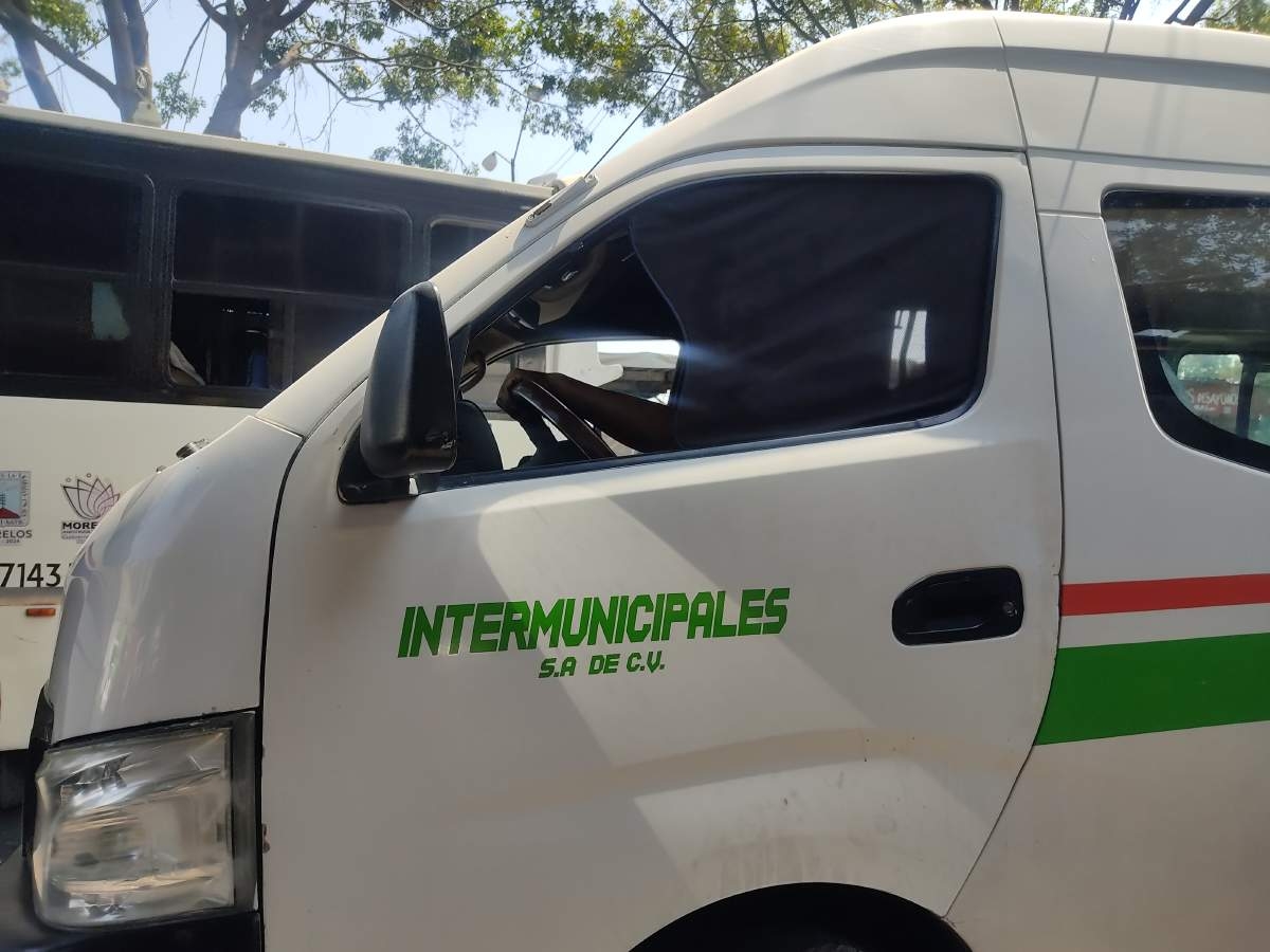 Por la pandemia vendió sus taxis