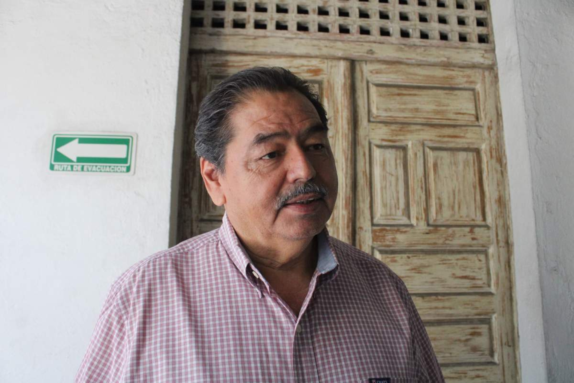 Acosan a empresarios automotrices con amenazas de delincuencia