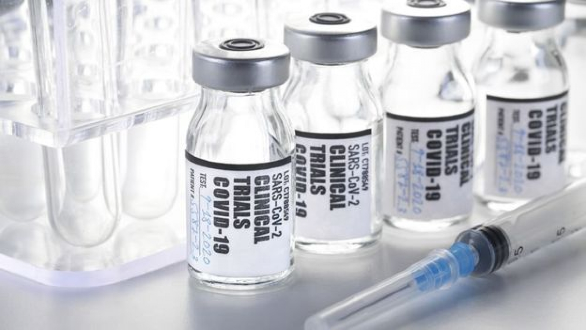 Las 6 vacunas contra el virus que ya se están probando en humanos