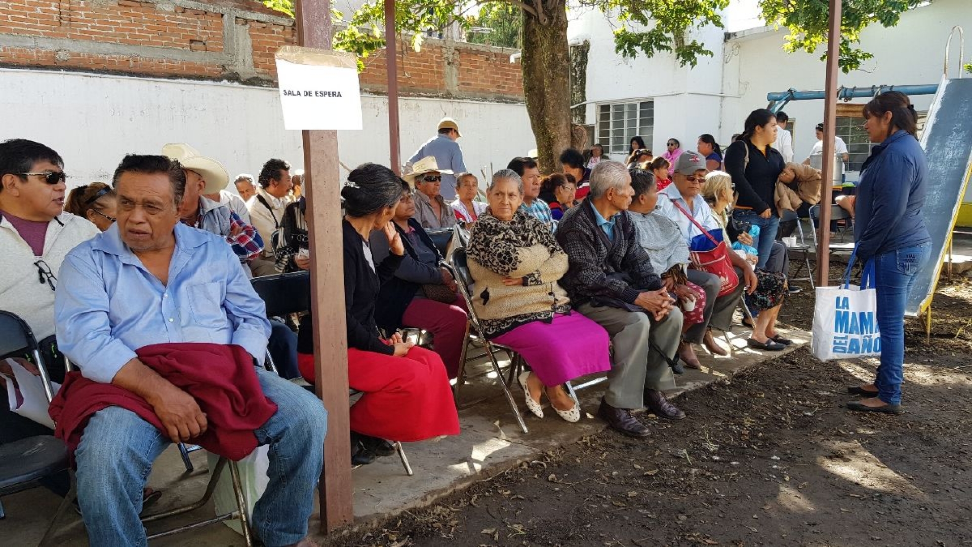 Realizan la tercera Campaña de Salud Visual en Cuautla