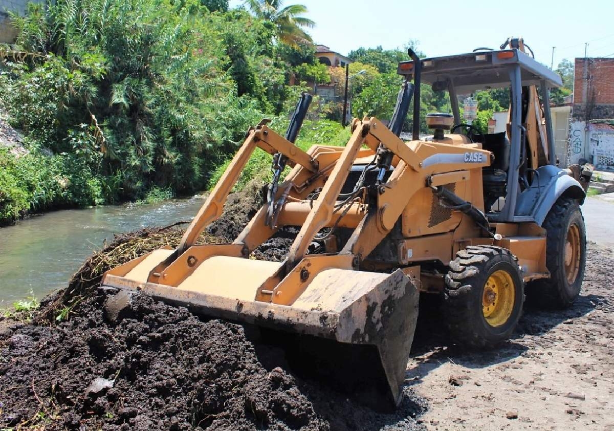 En marcha, limpieza de barrancas para evitar inundaciones