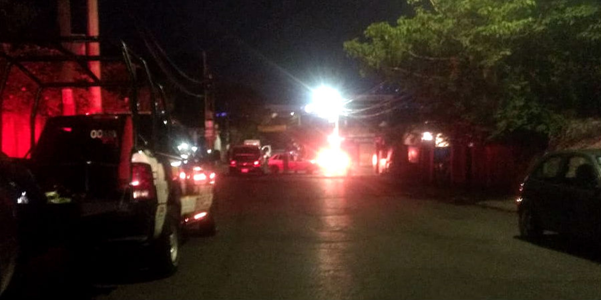 Atacan a tiros a dos hombres en la colonia Flores Magón; uno falleció