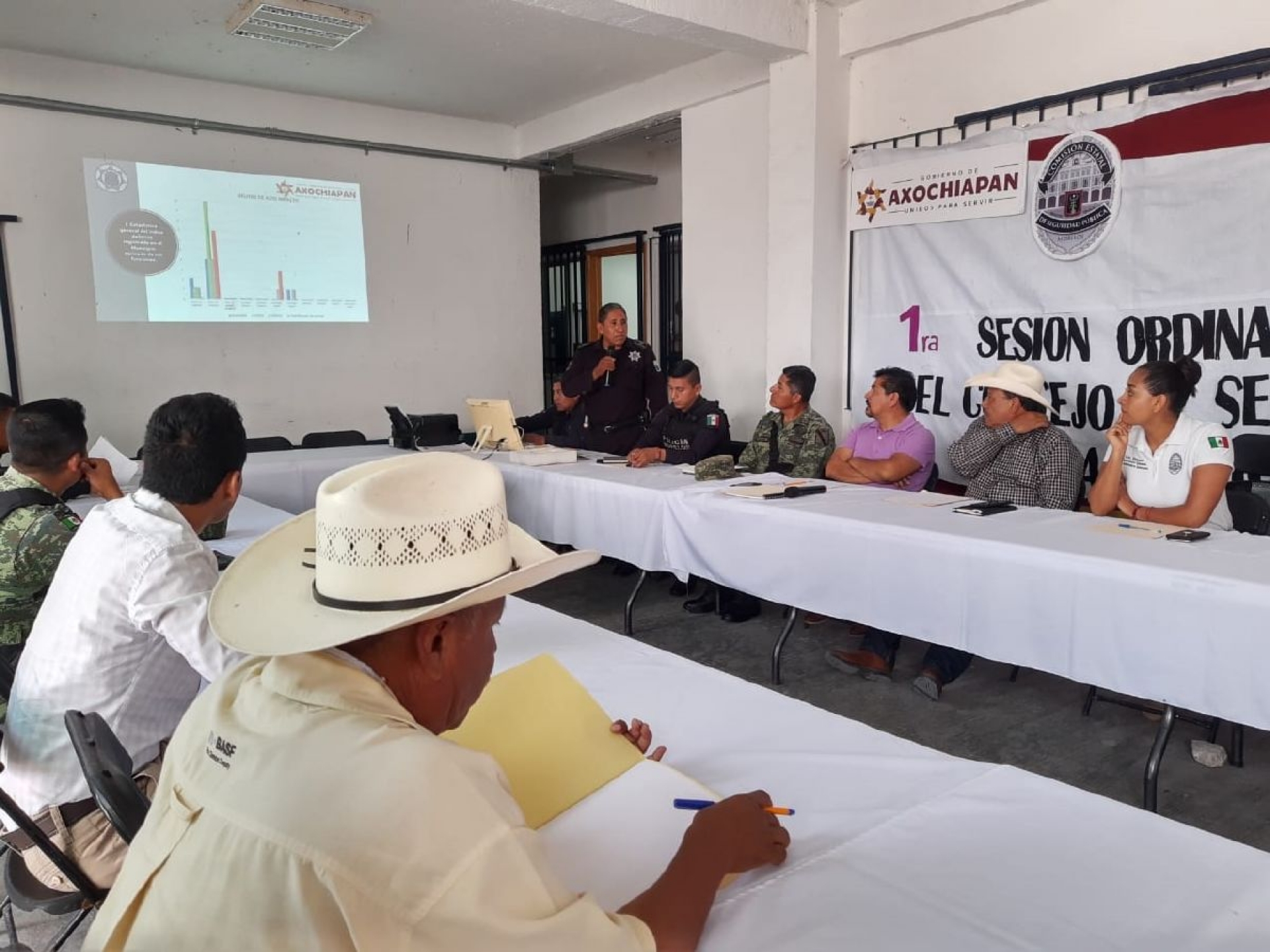 Acuerdan mantener base de operaciones de la Sedena  en Axochiapan