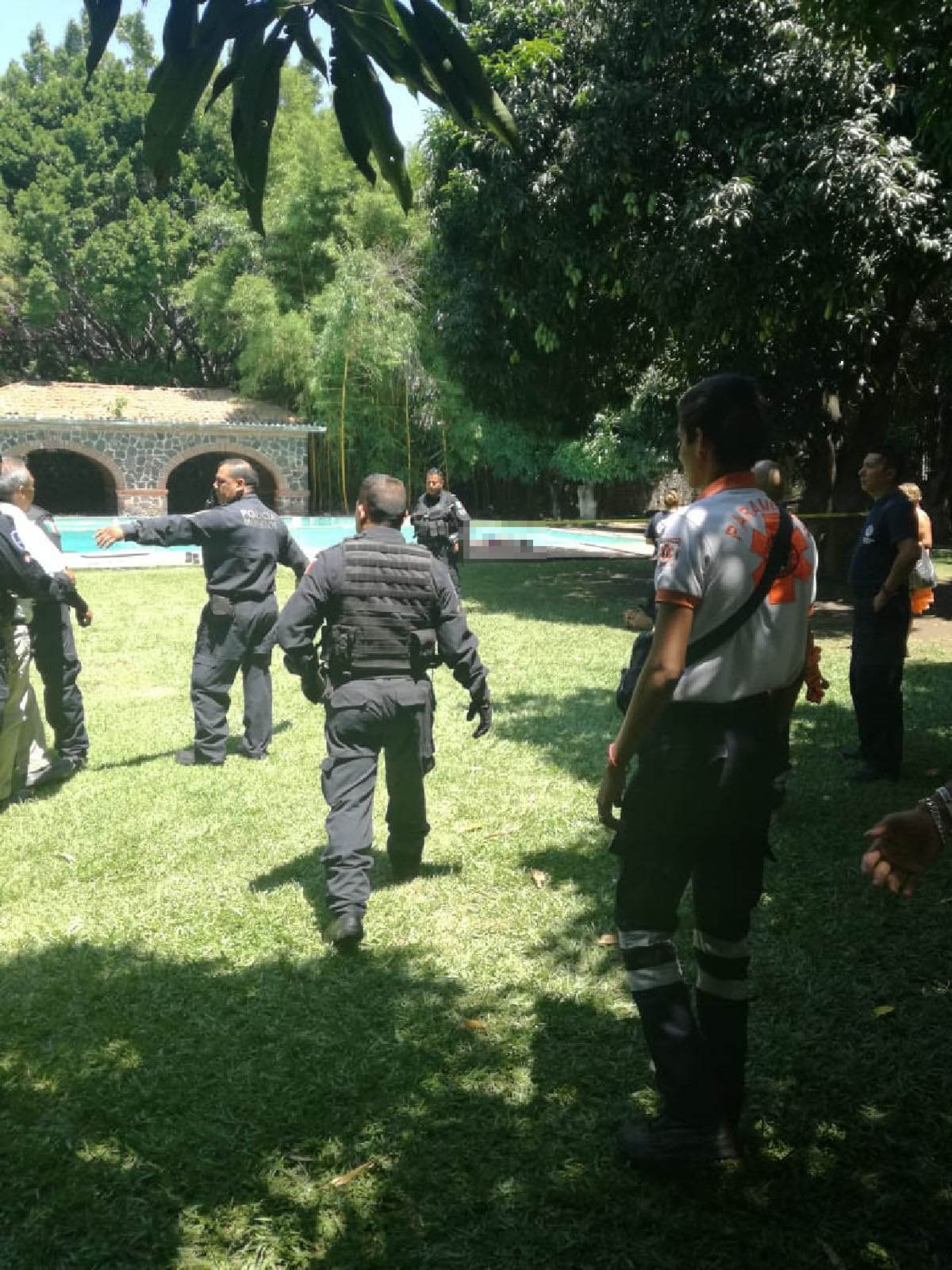 Adolescente muere ahogado en la alberca de una quinta, en Jiutepec