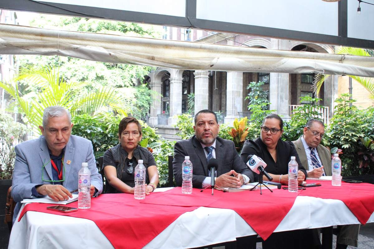 Aguarda Ejecutivo escenario legal para relevo en FGE