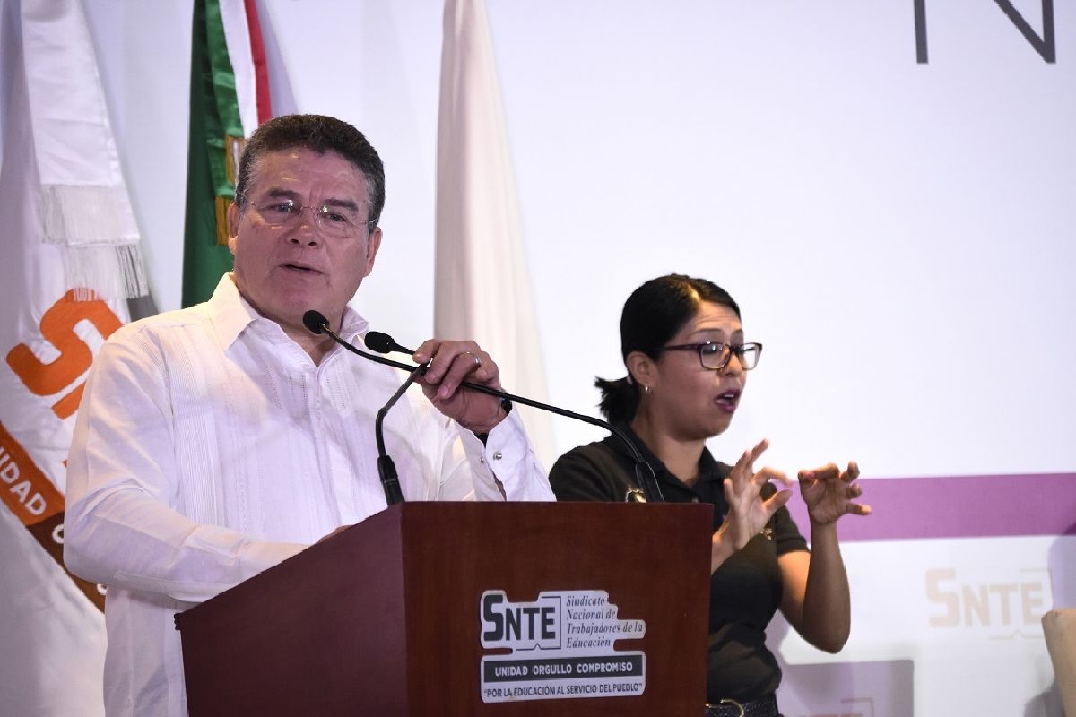 El SNTE busca una rápida negociación de pliego salarial
