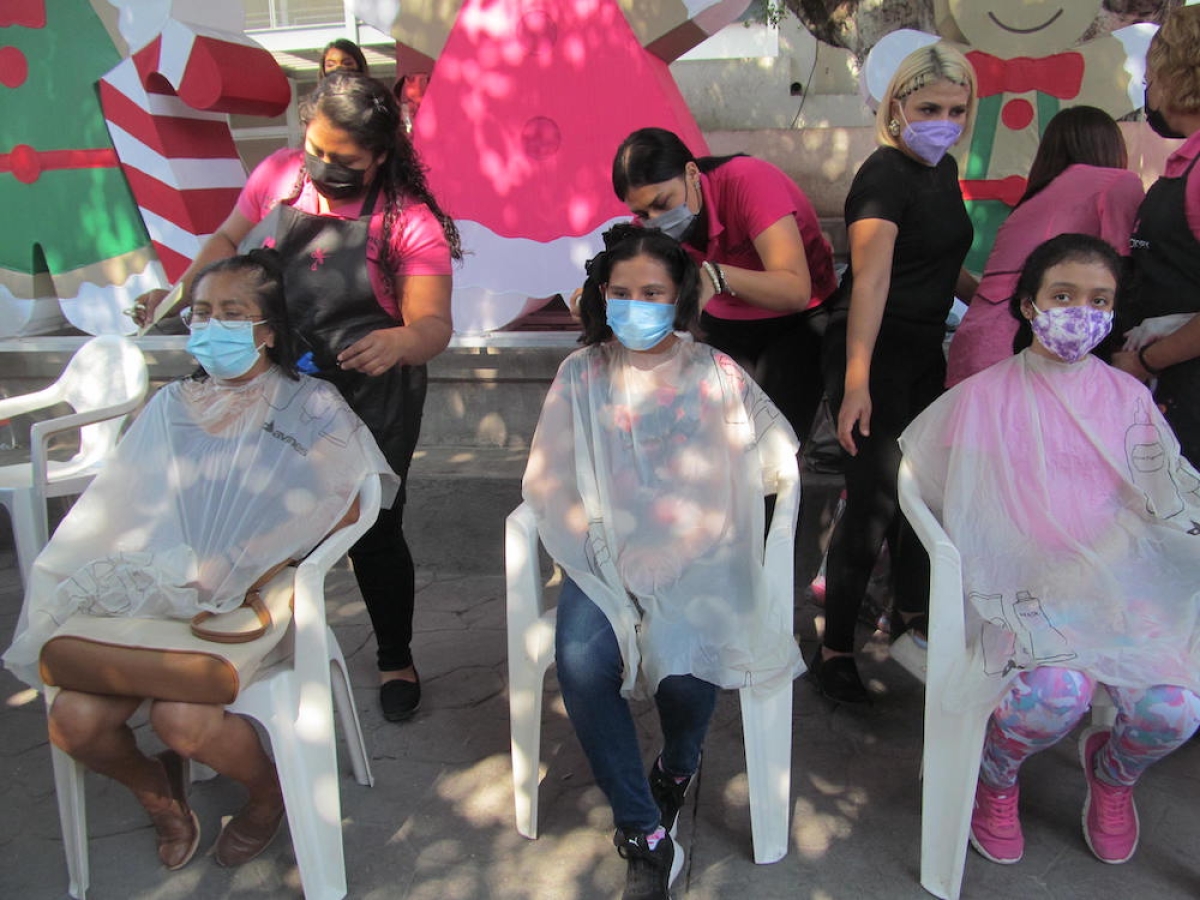 Donan tapitas y cabello en Jojutla