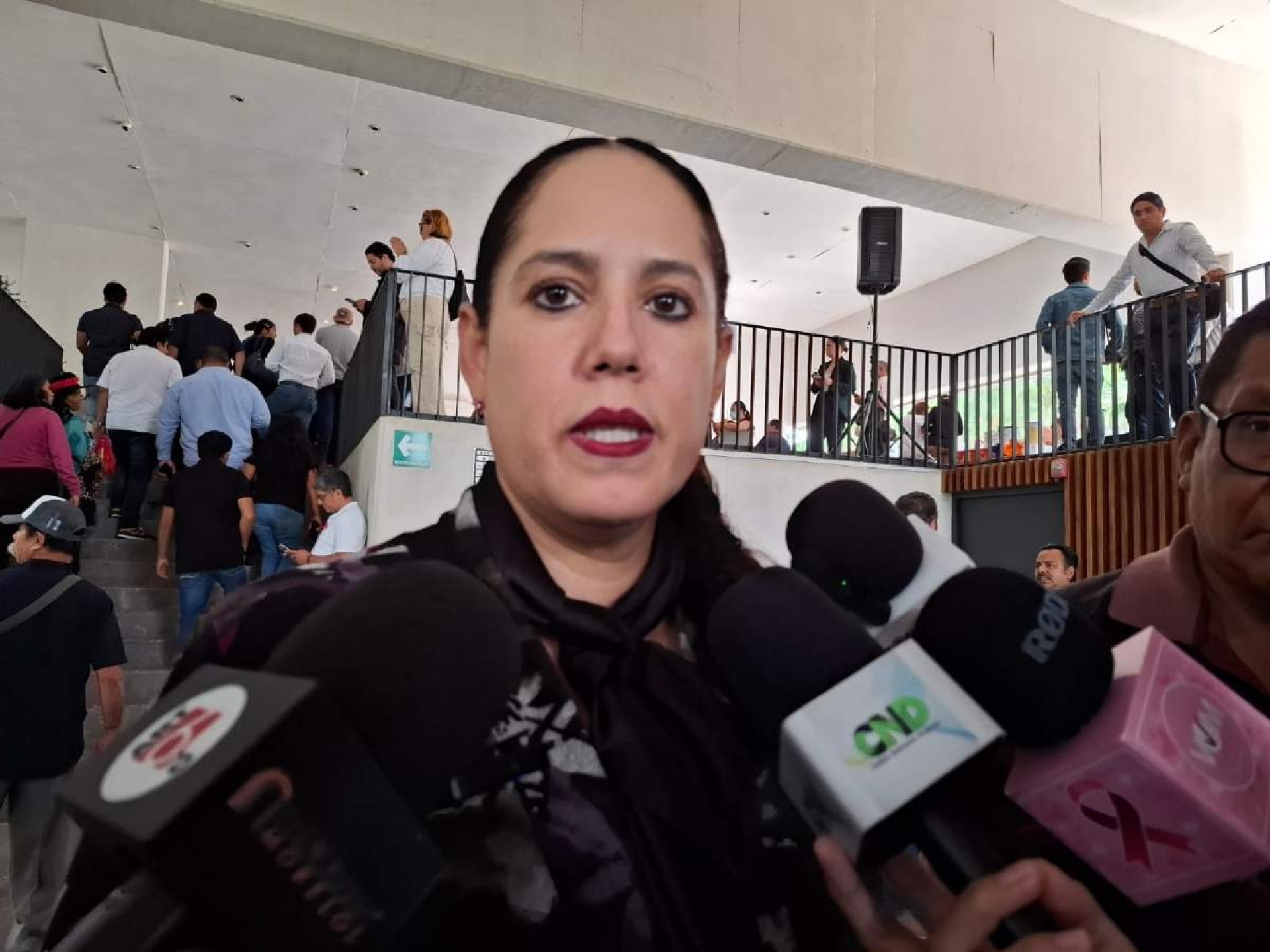 Evitarán comida 'chatarra' en escuelas