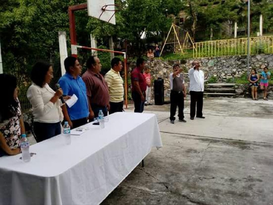 Destituyen al ayudante municipal de Contlalco
