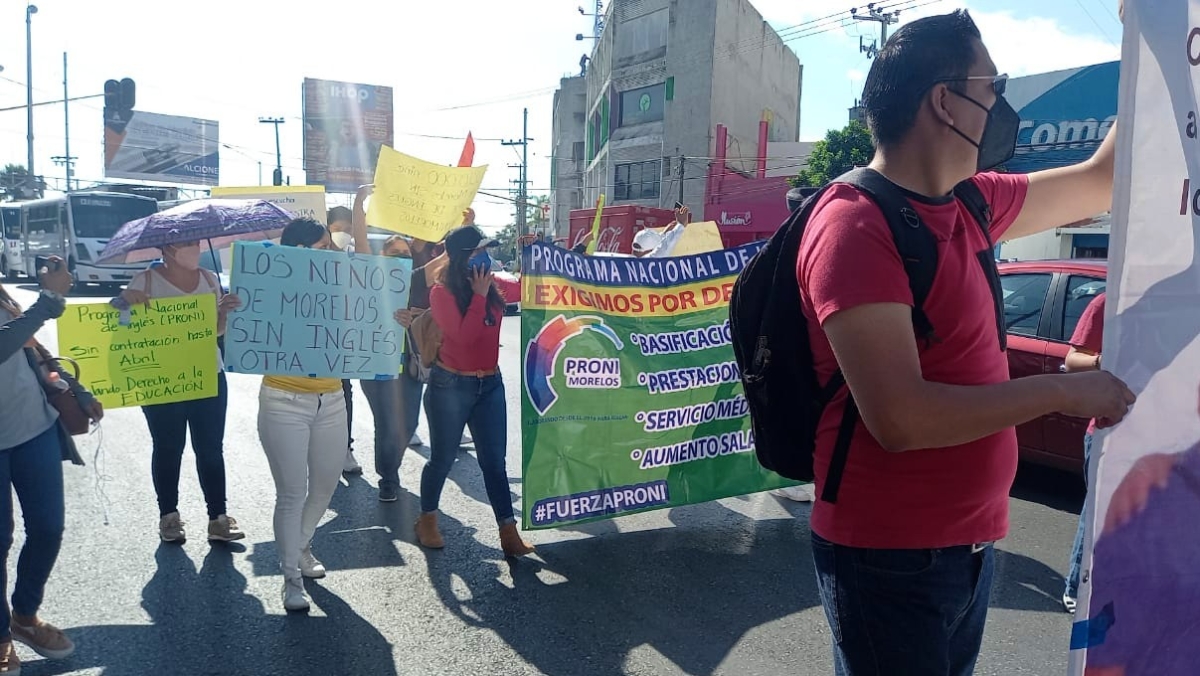 Profesores de Inglés realizan otra protesta