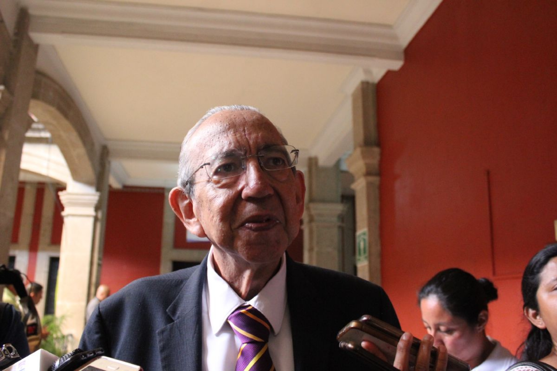Alerta Cornejo Alatorre sobre “escuelas patito”