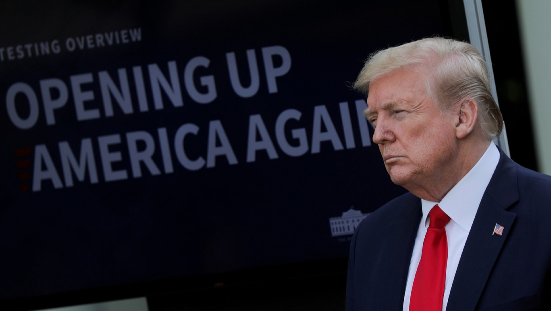 Trump propone acelerar proceso de una vacuna contra el Covid-19 y fabricar 300 millones de dosis para enero