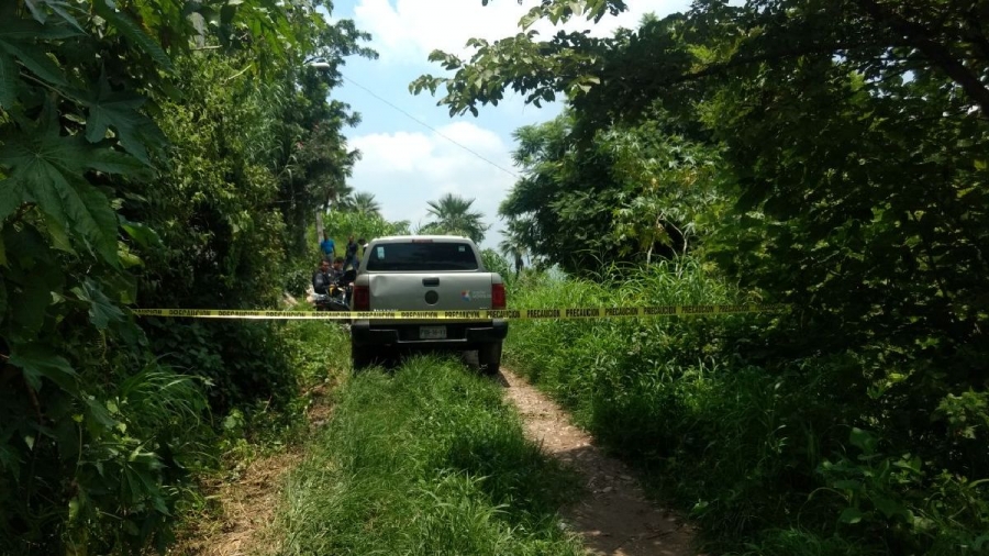 Hallan muerto a un hombre que fue degollado