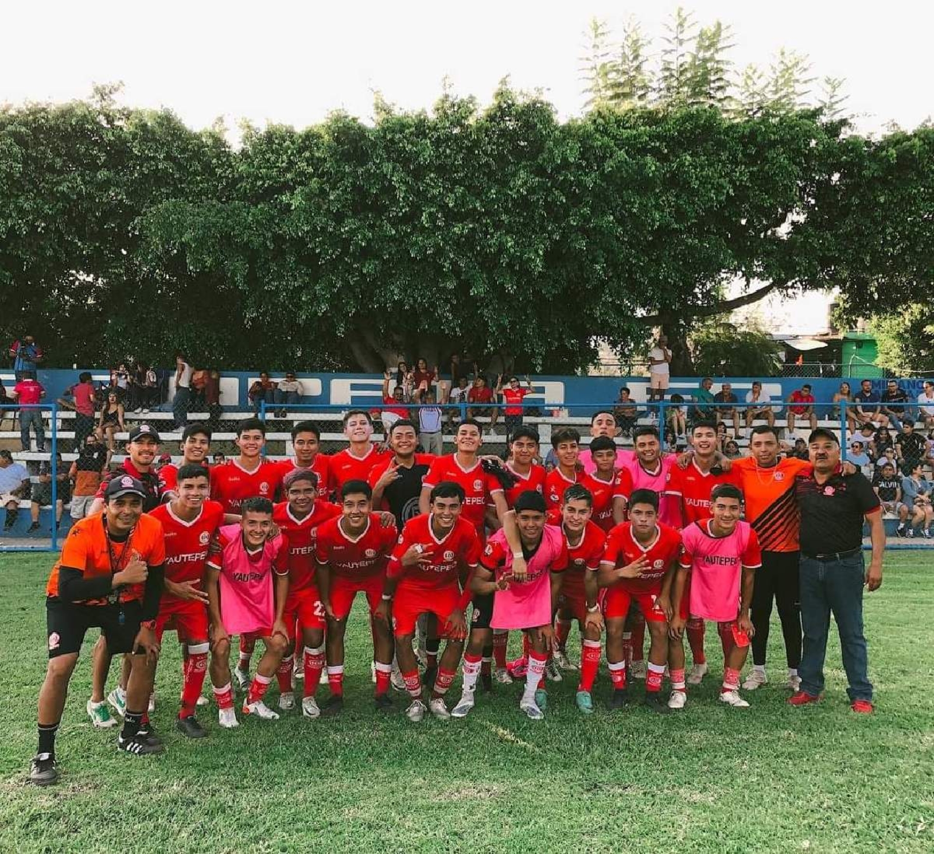 CDY asume liderato del grupo 7