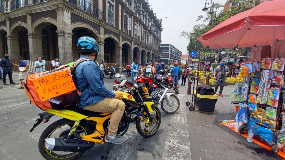 VIDEO: Repartidores de Didi Food y Uber Eats demandan un alto a la inseguridad