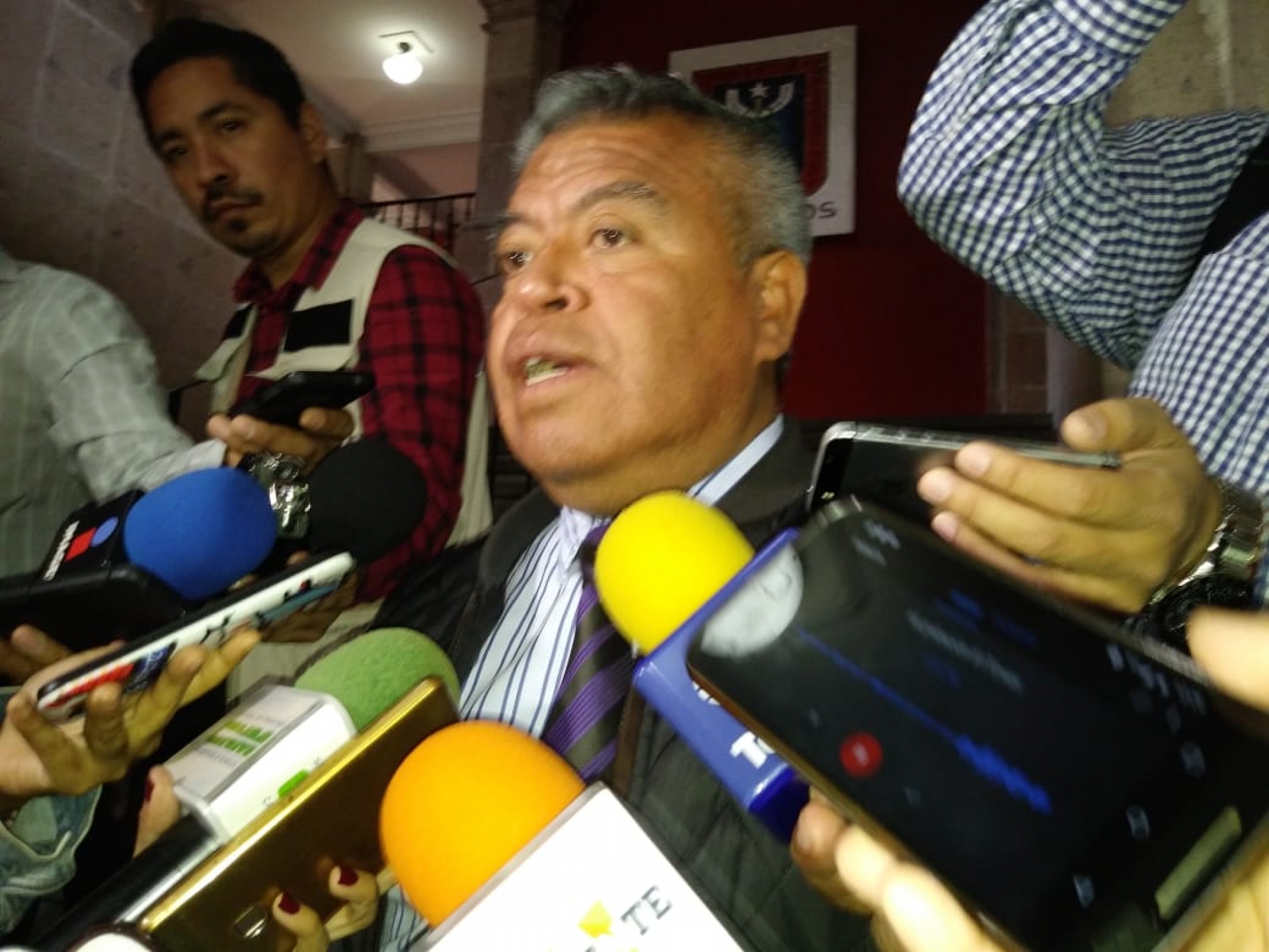 Informa gobierno sobre localización de equipo de espionaje en oficinas