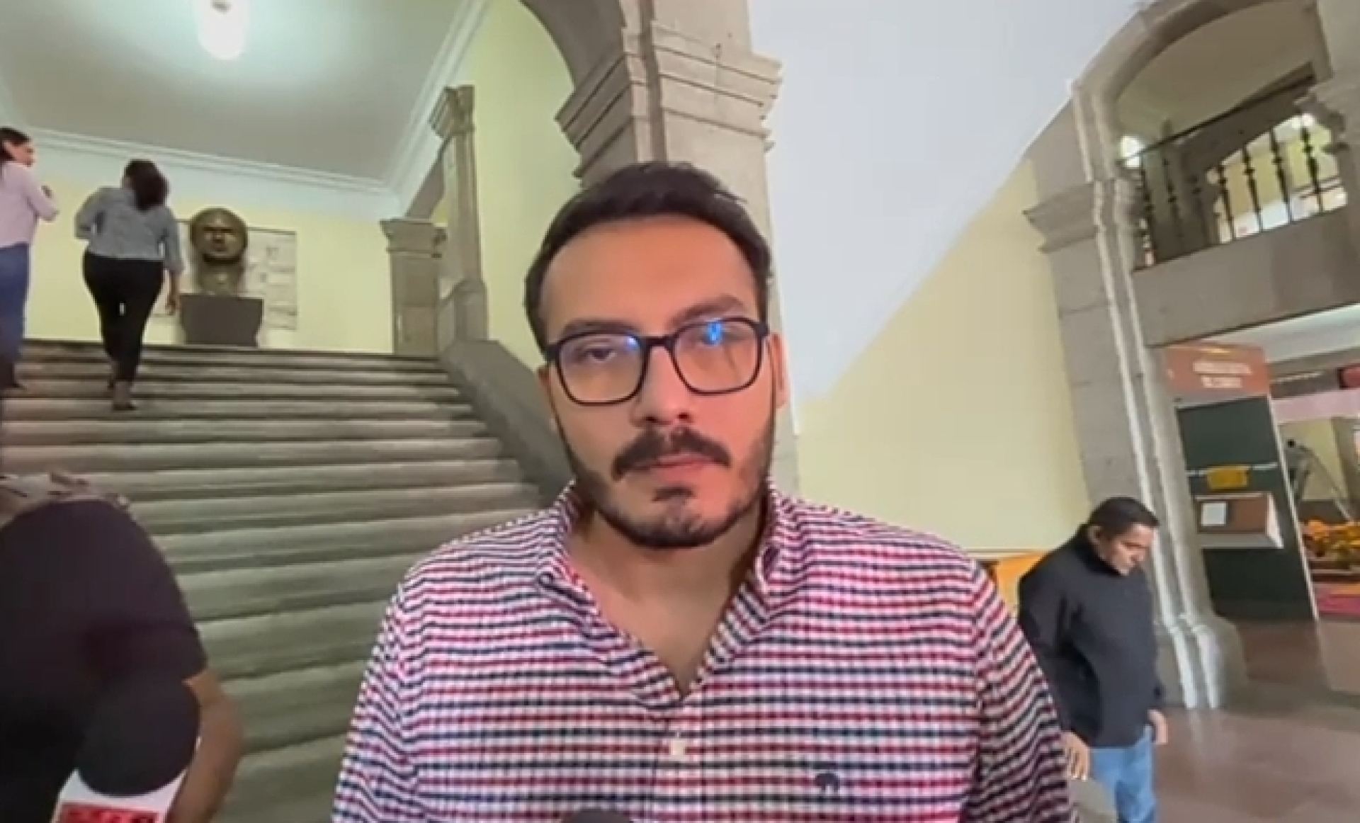Anuncian descuentos en multas por falta de verificación