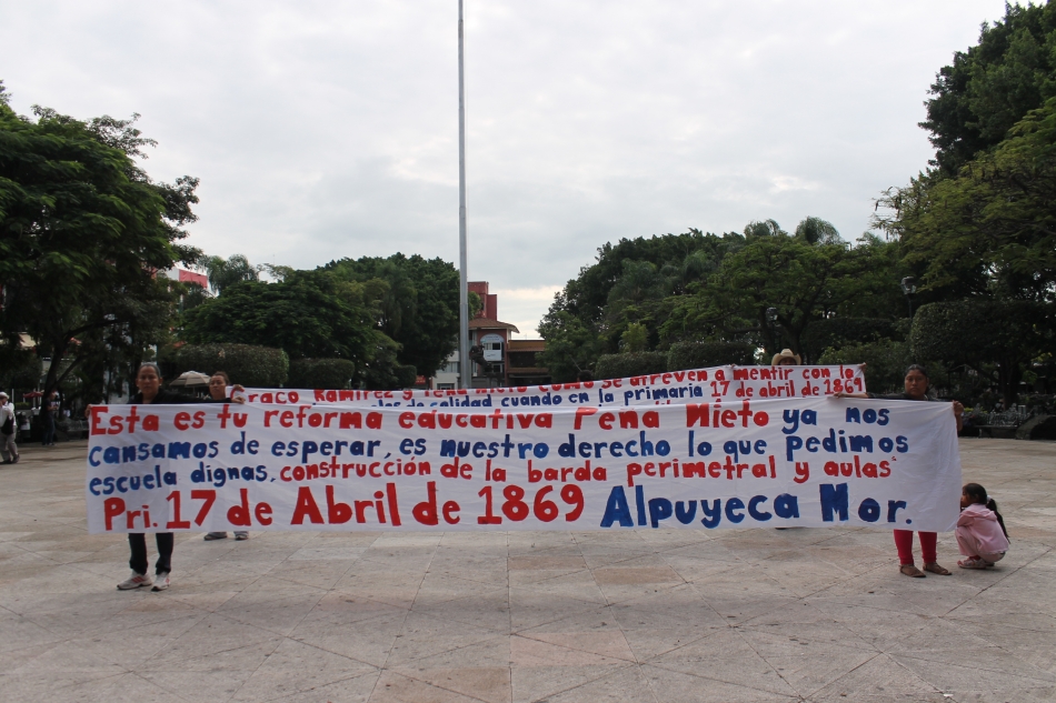 Saqueo en ayuntamiento de E. Zapata