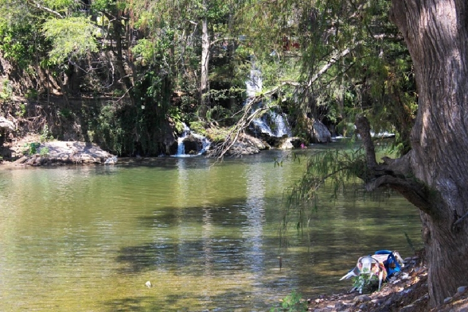 Alertan de riesgos a quienes viven en zonas de inundación