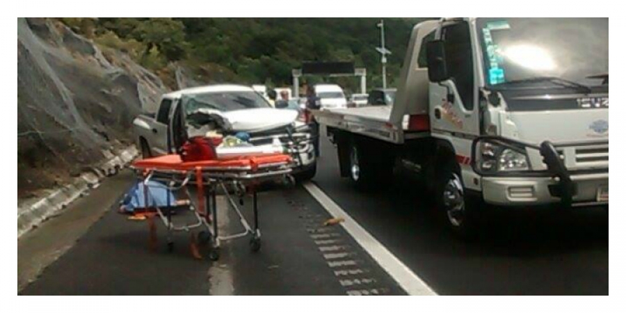 Fallece una mujer embarazada en accidente registrado en la autopista México-Cuernavaca