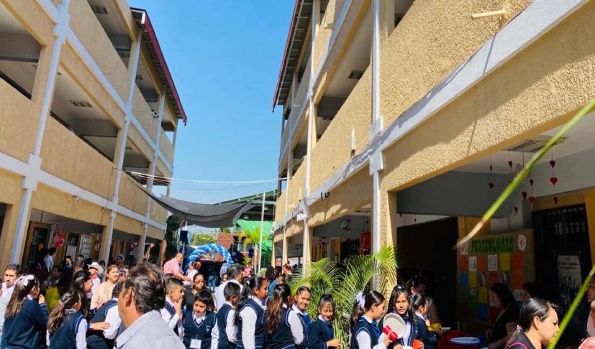 Los directores elaborarán listas de admitidos en cada secundaria