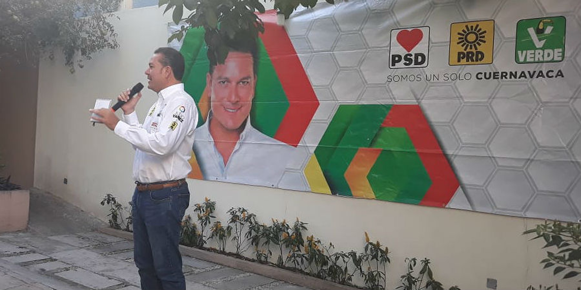 Candidato a la alcaldía de Cuernavaca por el PSD-PRD-PVEM da a conocer proyectos de reactivación económica