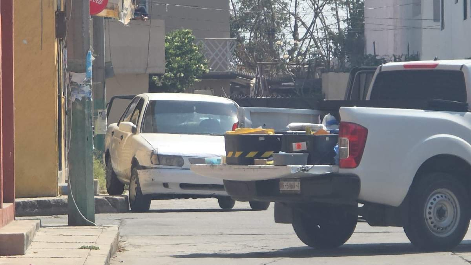 Hallan un cadáver dentro de un automóvil