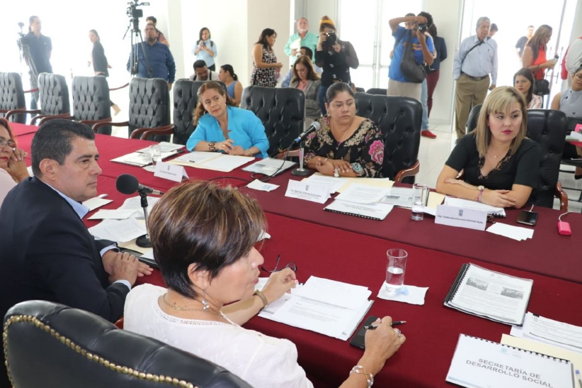 Confirmado, desfalco en programa de empresas de la mujer