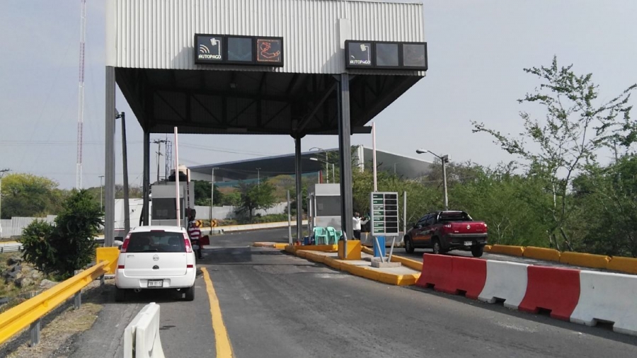 Aseguran pobladores de Xochitepec que no desistirán hasta que los exenten del pago de casetas