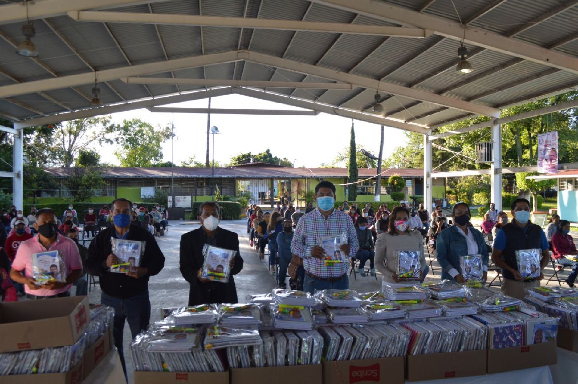 Inicia programa de entrega de útiles escolares en Yecapixtla