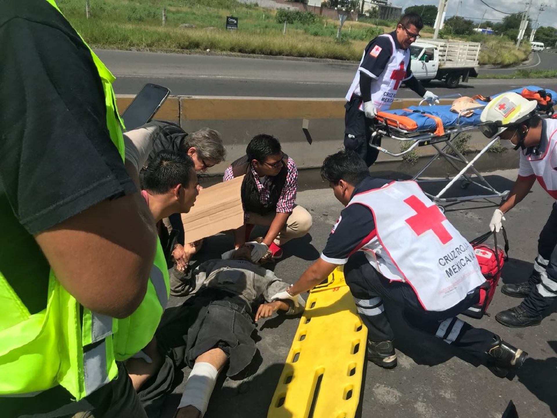 Sufrió fracturas al ser atropellado por una camioneta