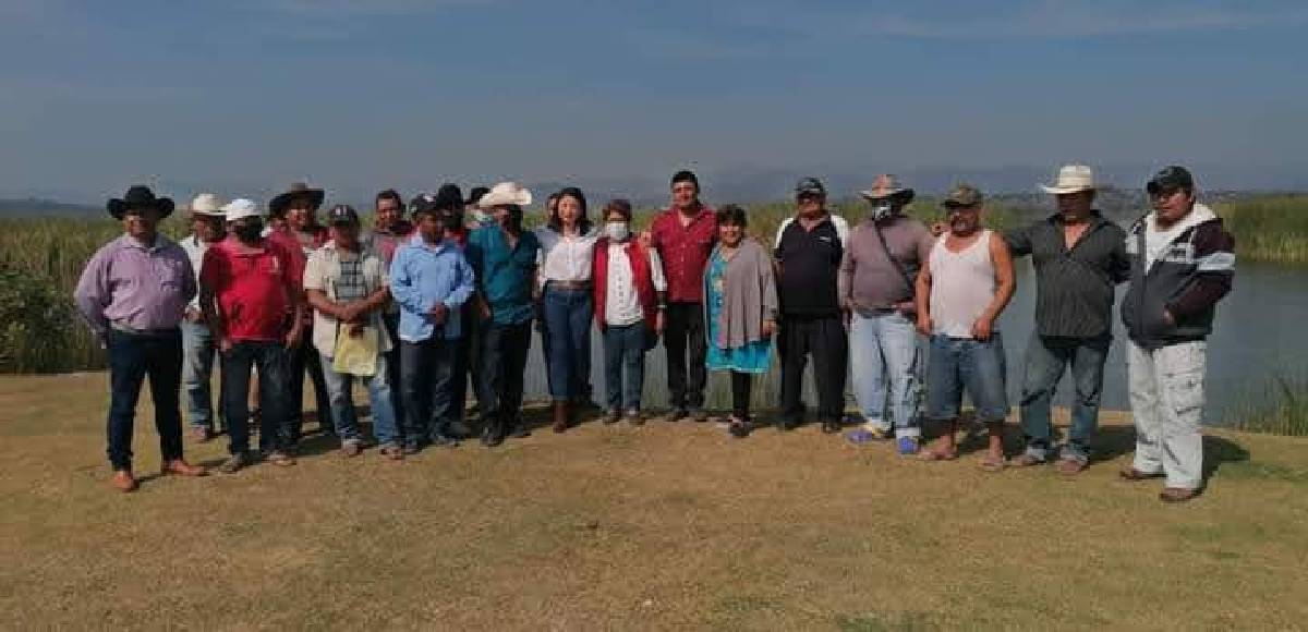Pescadores esperan que Brenda Espinoza les cumpla