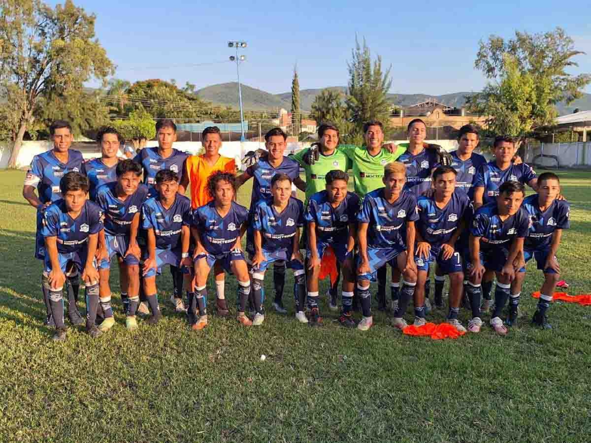 Caudillos, por su tercer triunfo al hilo