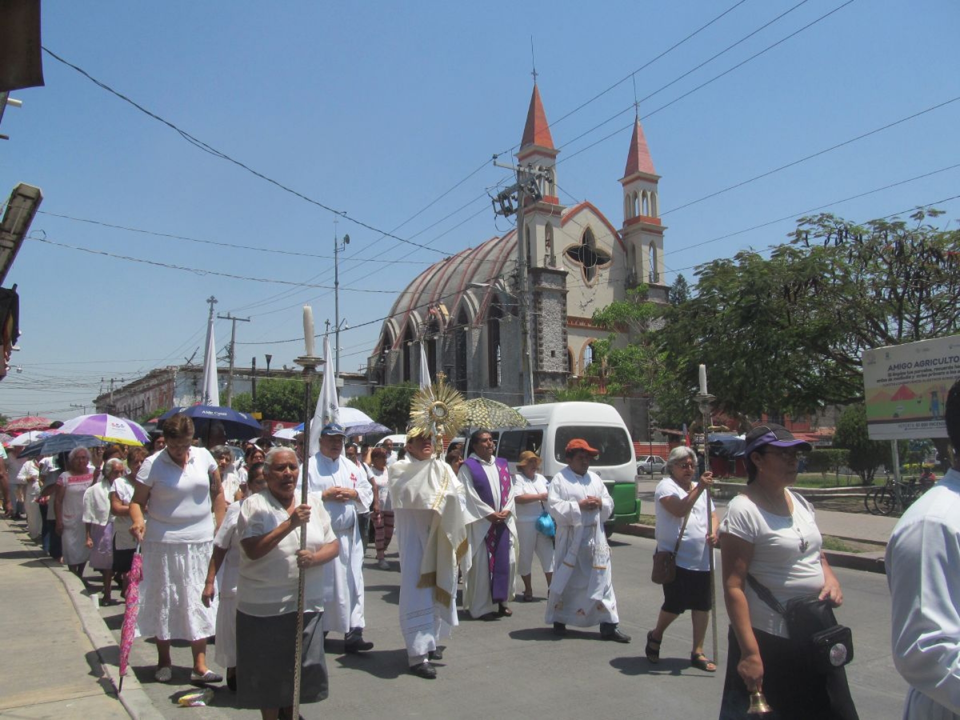 Oran por la paz en Zacatepec