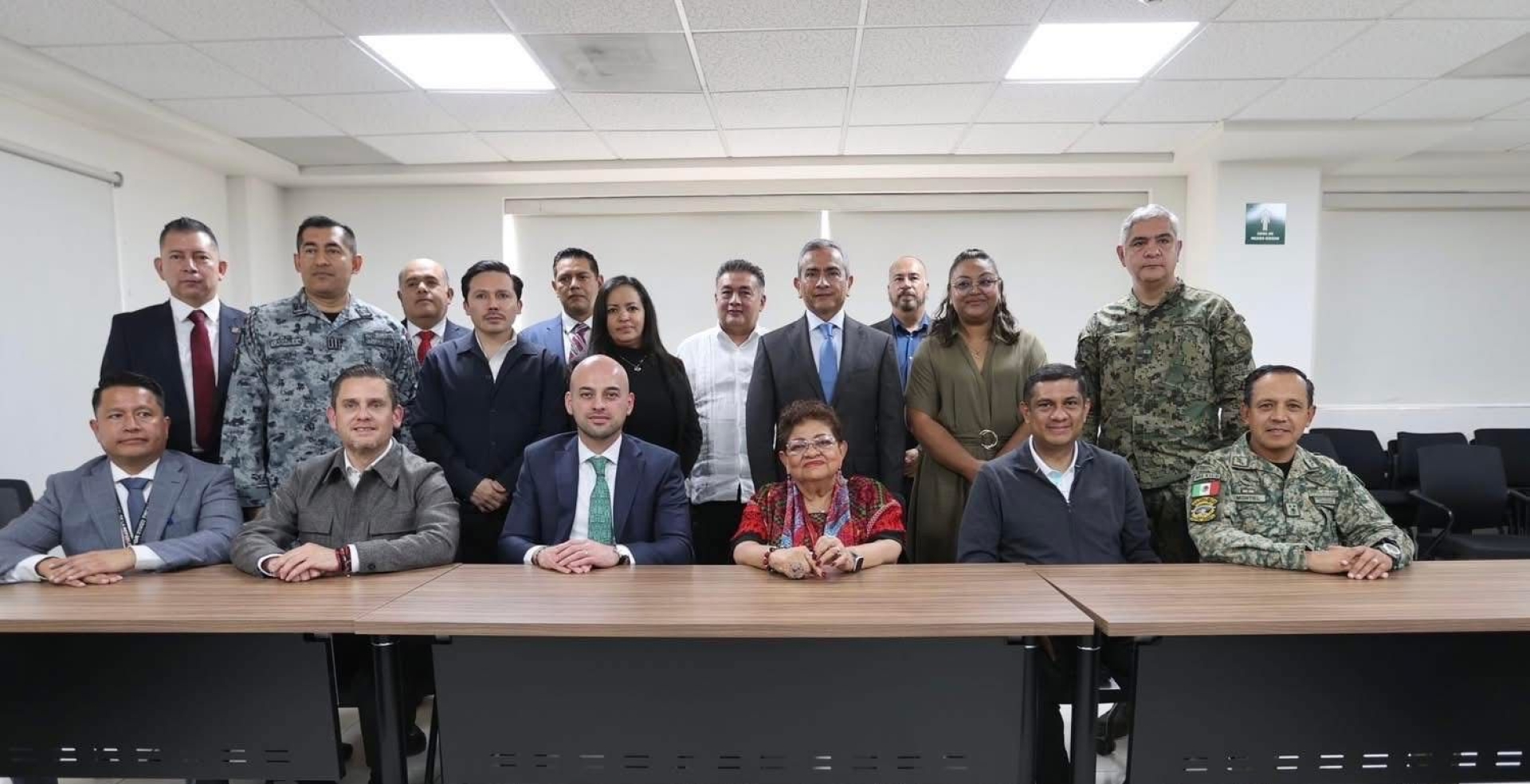 Acuerdan Mesa de Coordinación Estatal para la Construcción de Paz y Seguridad y FGR sumar esfuerzos a favor de Morelos