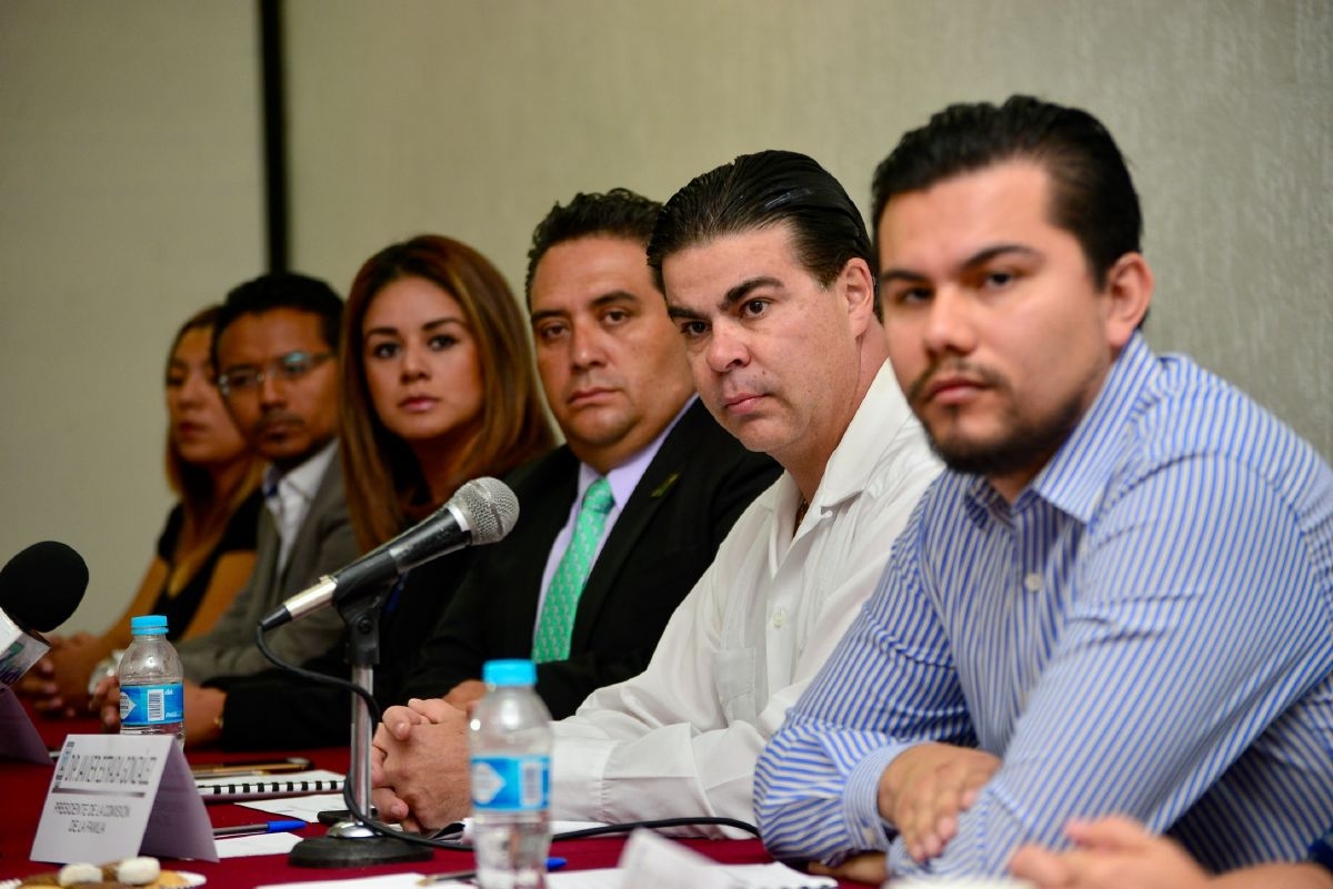 Instala el Congreso la Comisión de la Familia