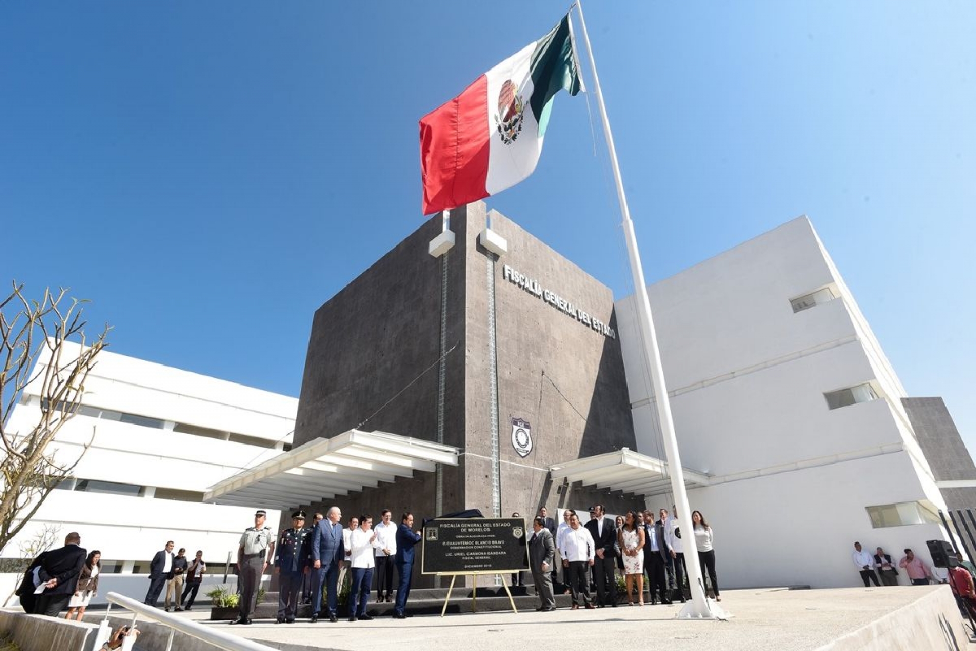 Entrega Cuauhtémoc Blanco instalaciones de la nueva Fiscalía General del Estado