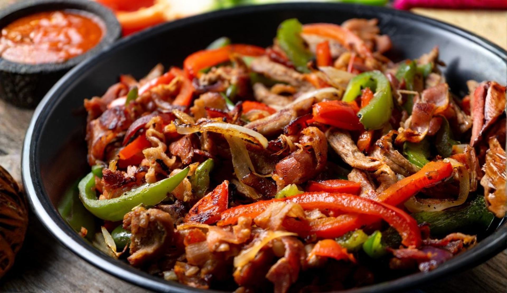 Alambre de cerdo práctico para comer bien sin pasar horas en la cocina