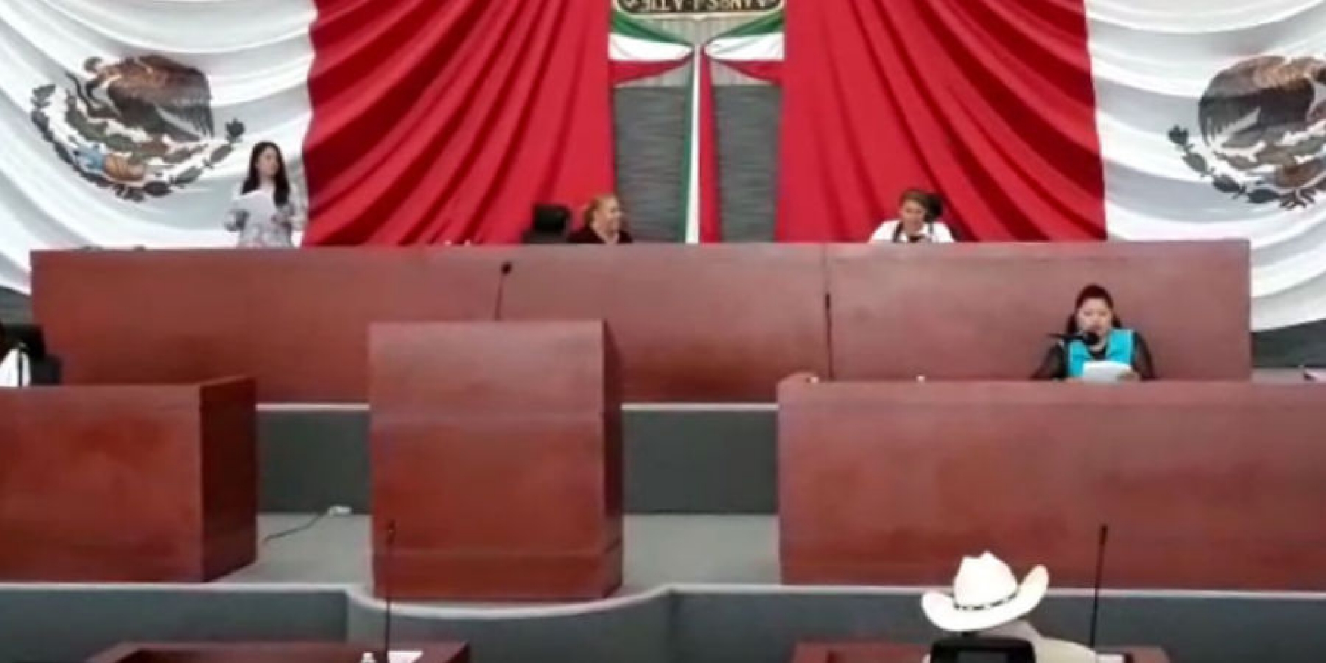 Aprueba Congreso del estado licencia para separarse del cargo a magistrada del TSJ