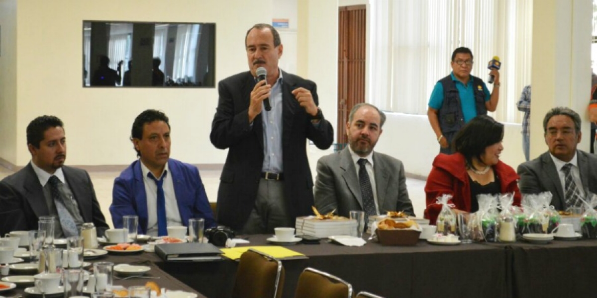 Transporte público entrará en el proceso de verificación, para cumplir con nuevas normas ambientales: SMyT