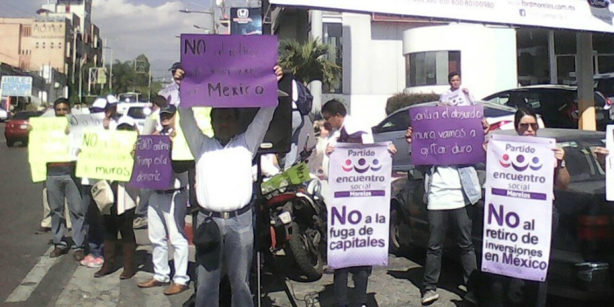 Se manifiestan ciudadanos en Cuernavaca; piden que no se retiren inversiones en México