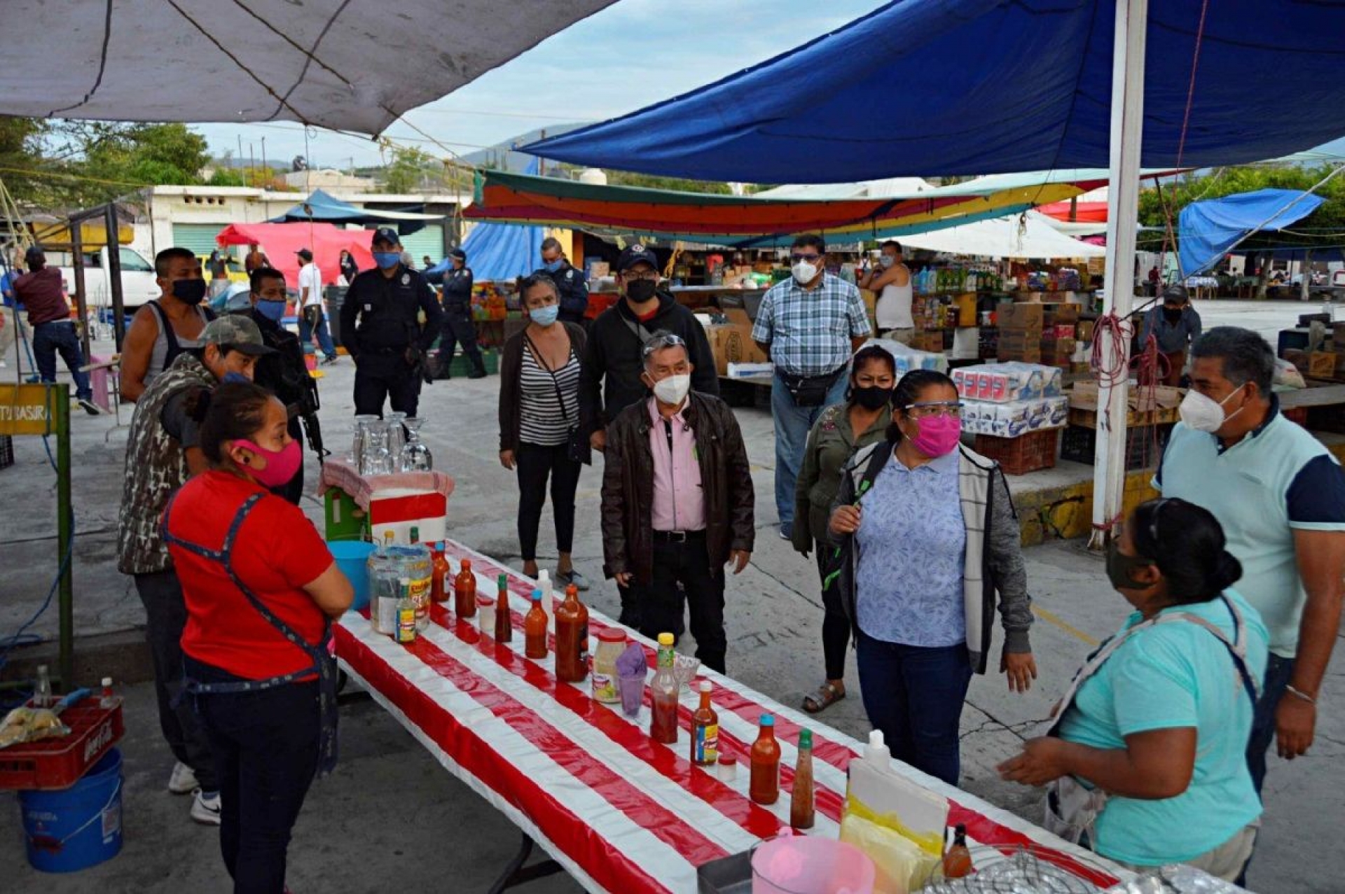 Supervisan el tianguis de la colonia Huizachera, en Yautepec