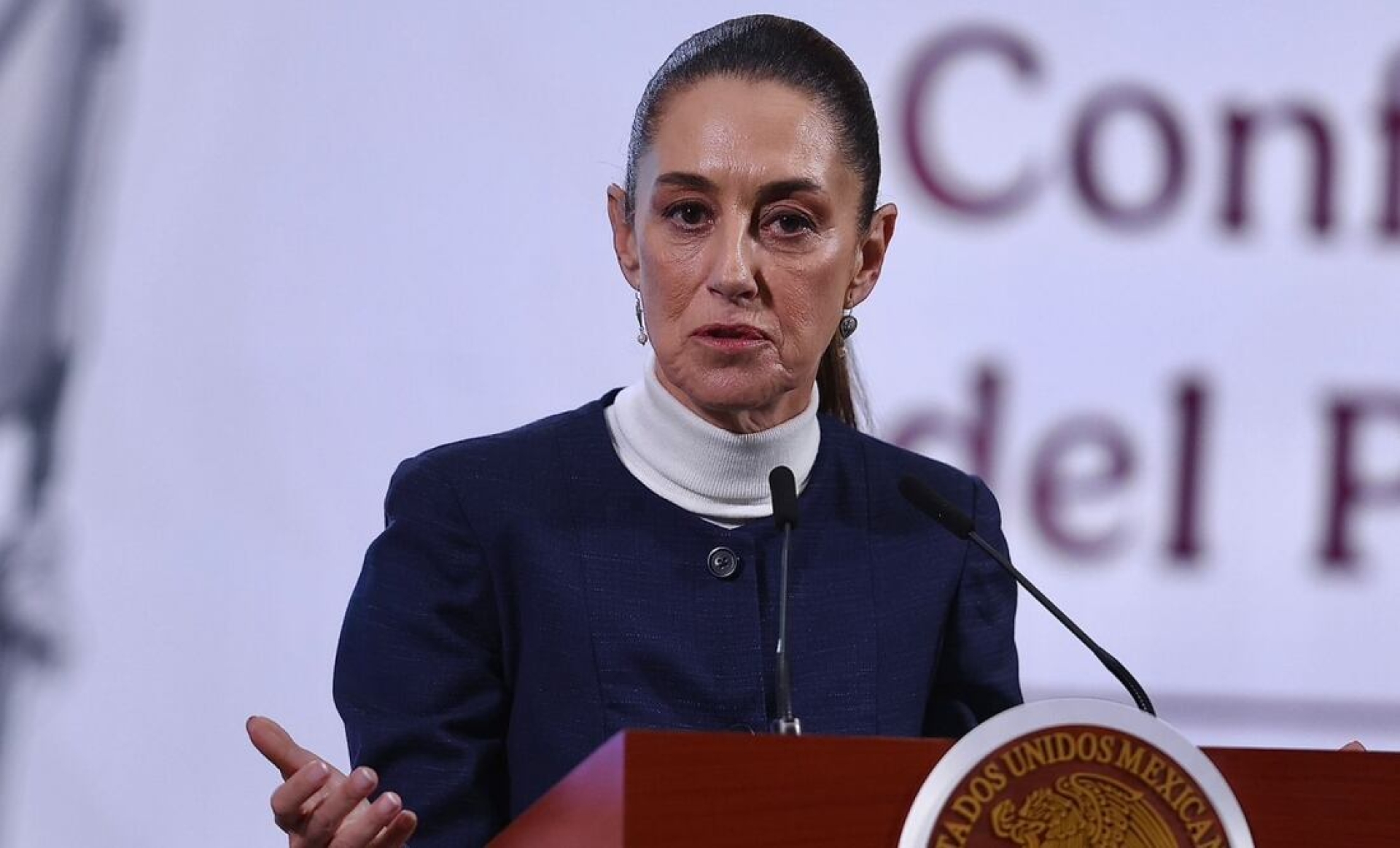Sheinbaum confirma pausa de aranceles por un mes tras conversación con Trump