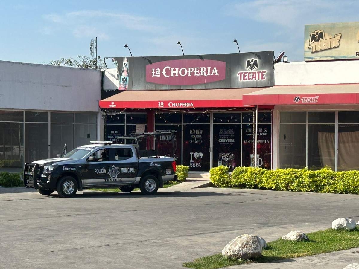 Fue acribillado en una plaza comercial
