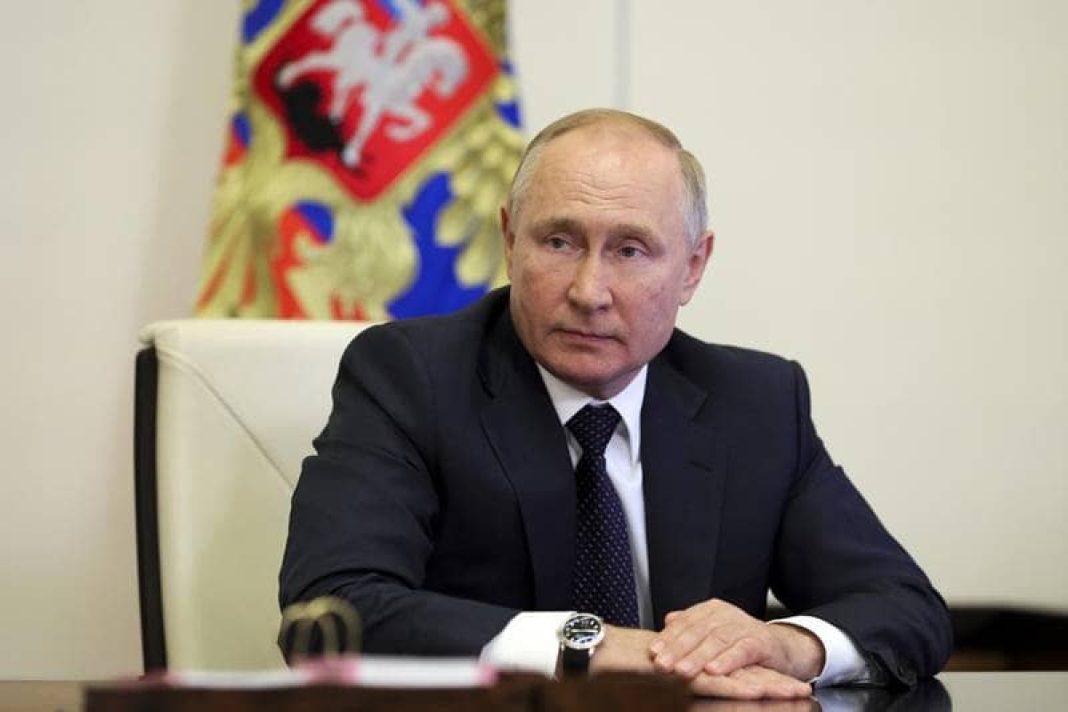 Putin advierte a Estados Unidos que se mantenga fuera de Ucrania