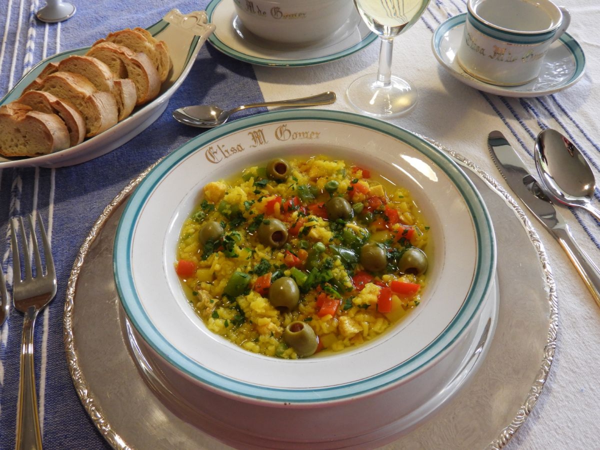 La sopa amarilla de arroz