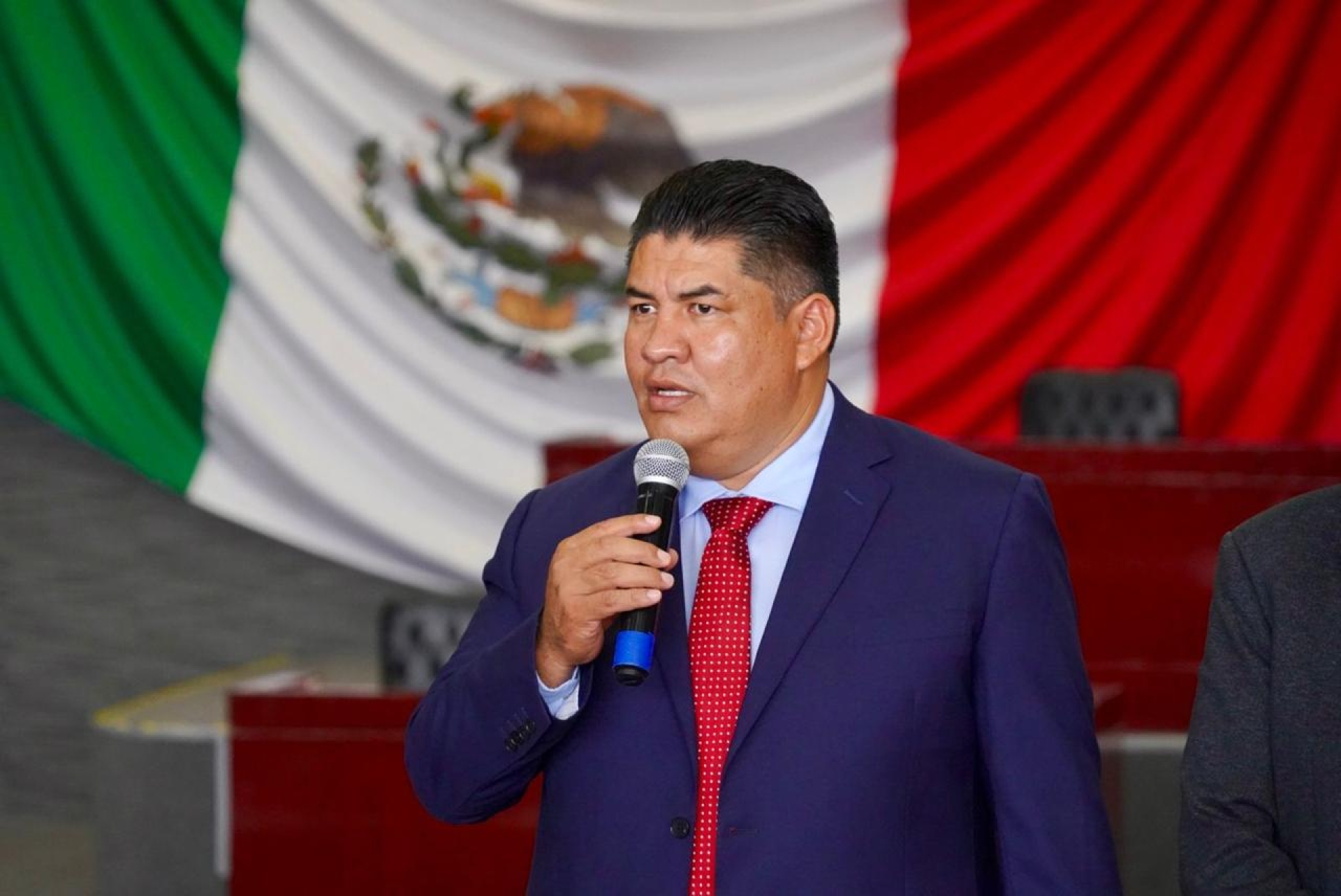Aprueba Congreso reforma impulsada por diputado Francisco Sánchez para impedir revictimización de niñez en juicio