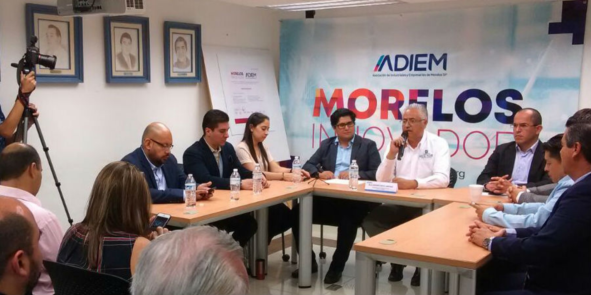 Participa candidato a gobernador por el Panal en la firma de propuesta 'Morelos Innovador' con la ADIEM