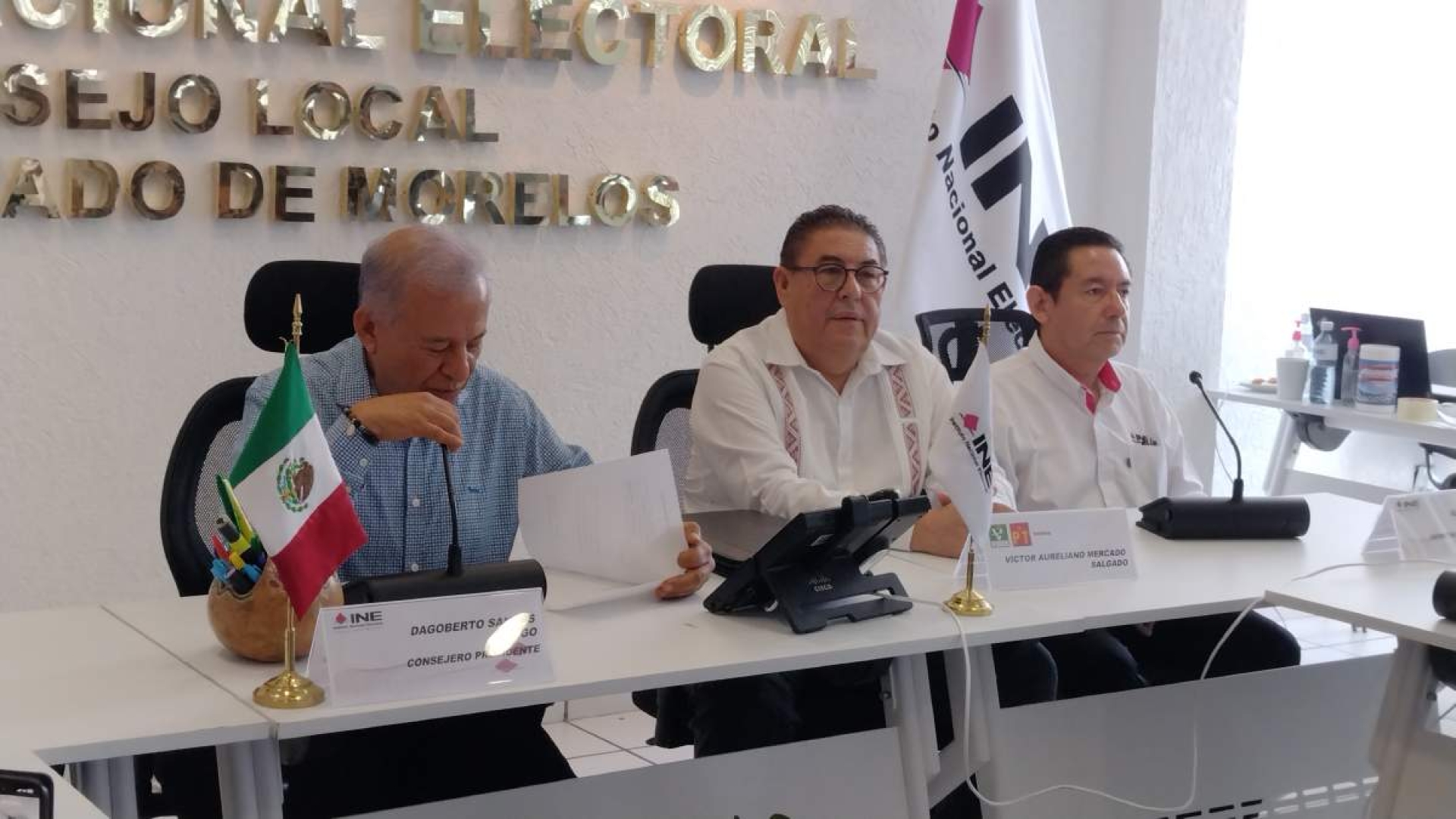 Dar vuelta a la página